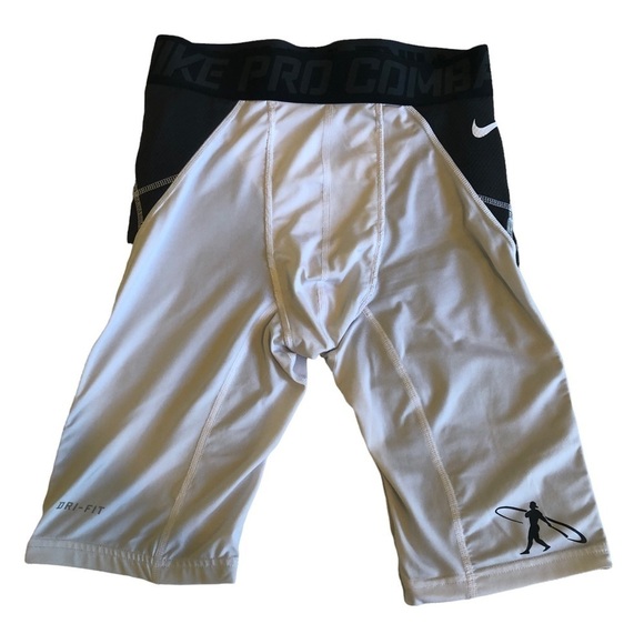 Nike pro combat shorts / black and white/size M - Picture 1 of 7